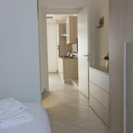 Italianway-cornalia 8 Apartman *